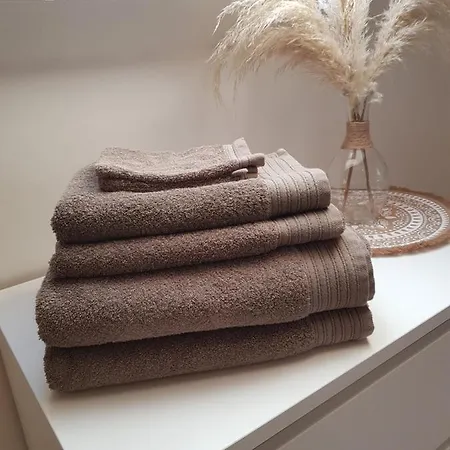 Le Palmier Des Rochers Dom wakacyjny Saint-Léonard